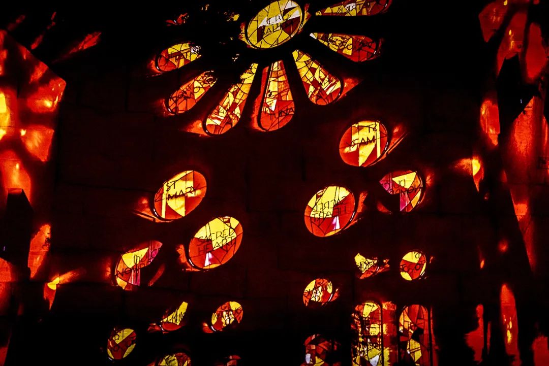 超現(xiàn)實主義的主題沉浸式藝術(shù)展覽活動，建筑的想像魅力無限